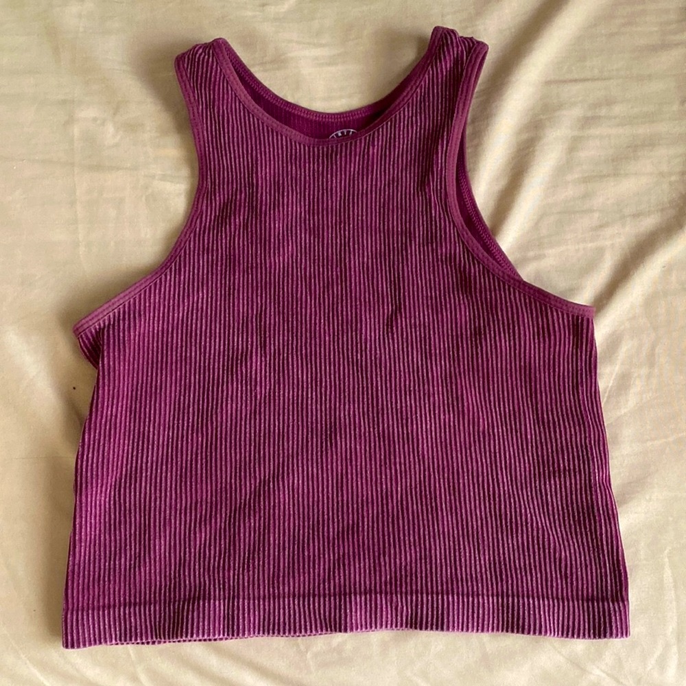 Crop tank top